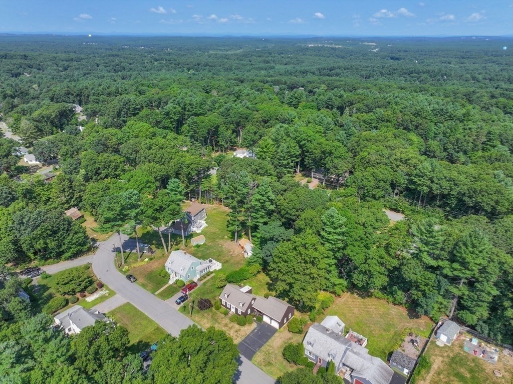35 Walnut Rd