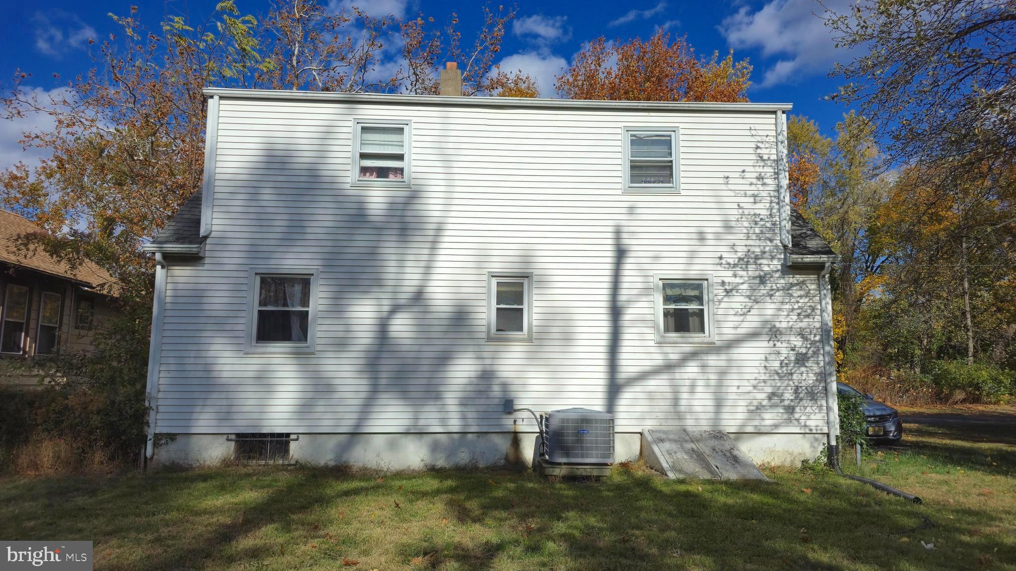 529 HUNT AVENUE