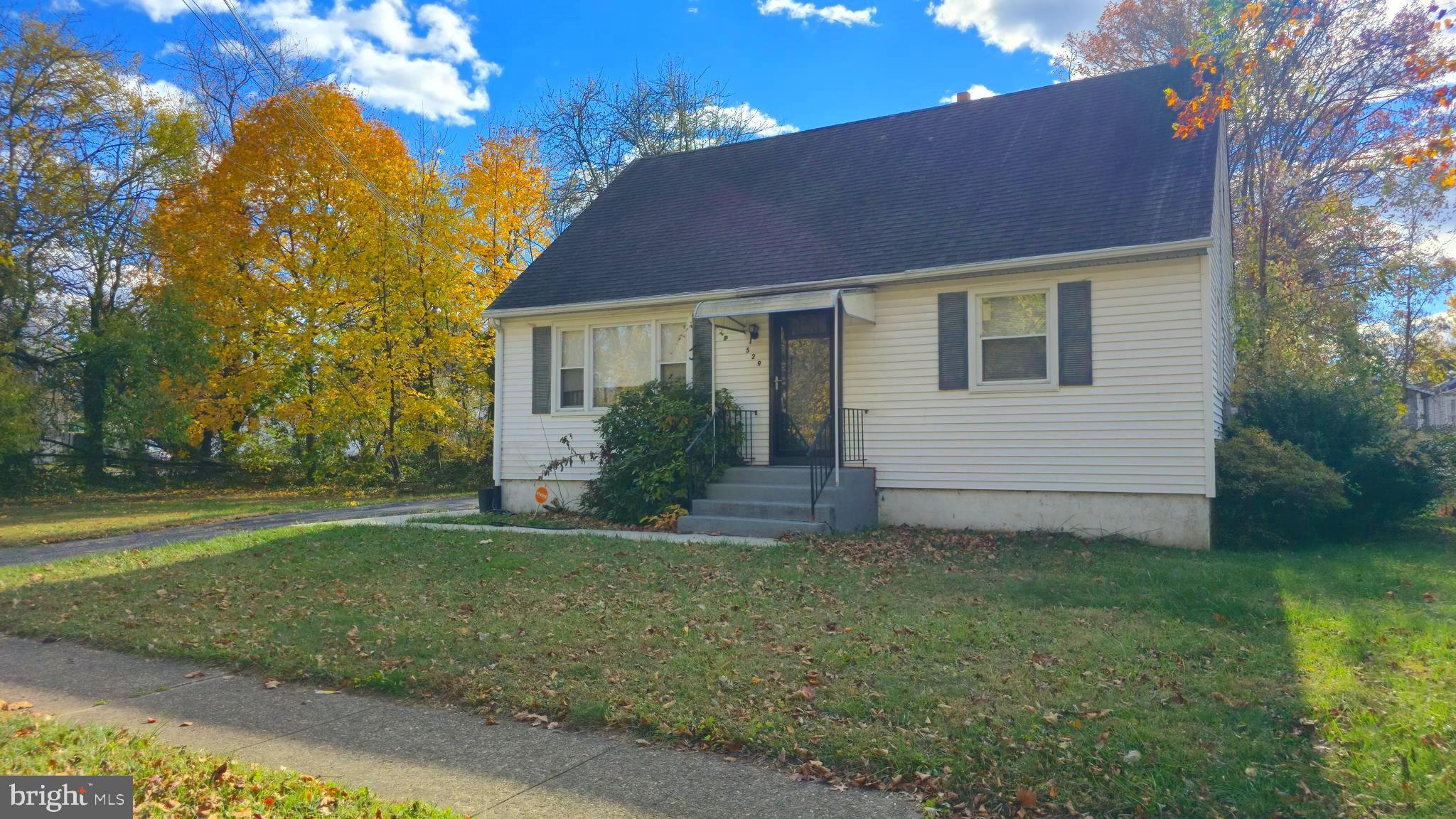 529 HUNT AVENUE