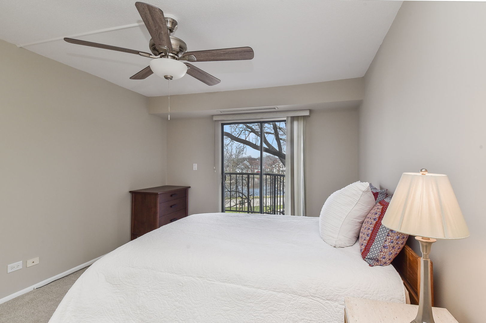 111 S Baybrook Drive Unit: 301