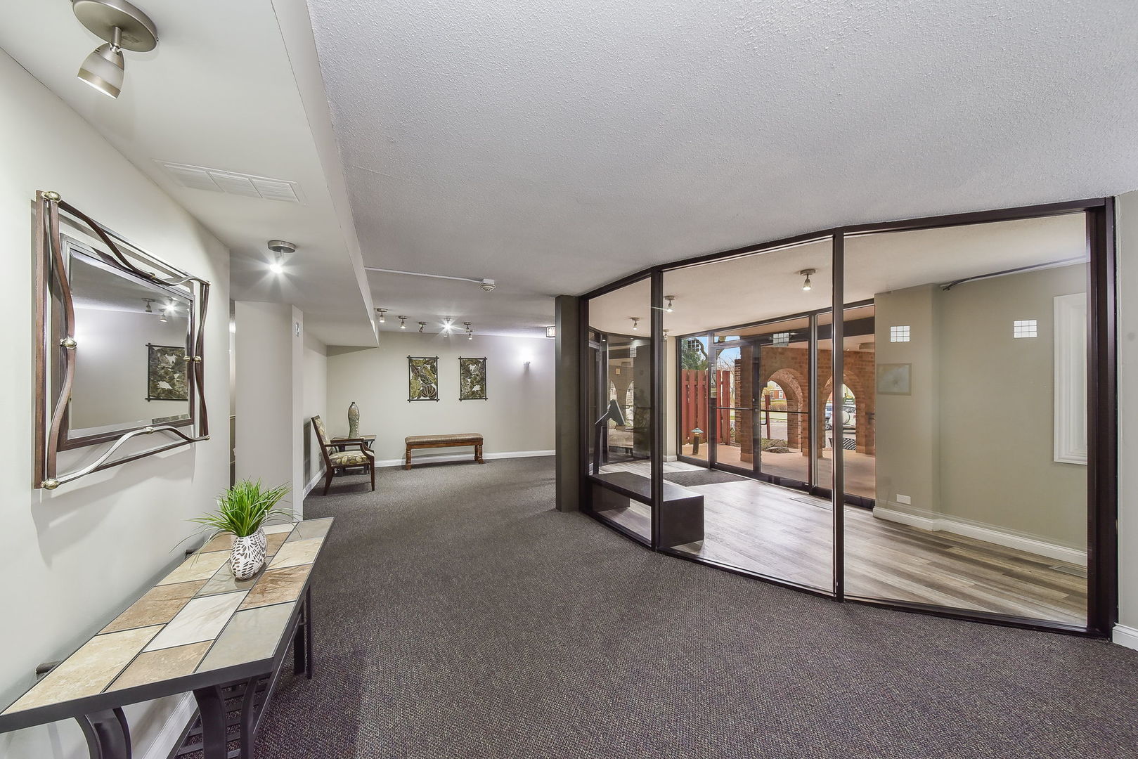 111 S Baybrook Drive Unit: 301