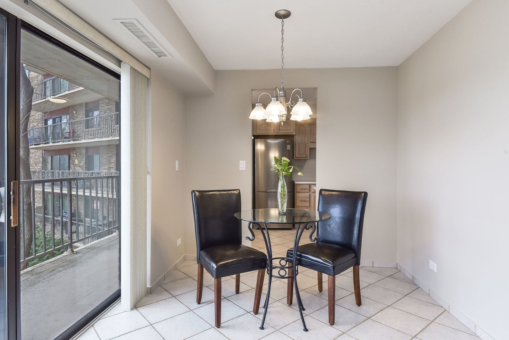 111 S Baybrook Drive Unit: 301