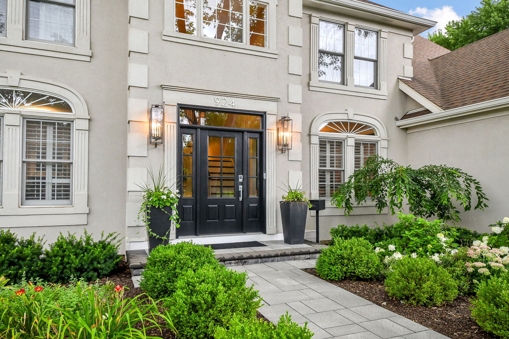 924 Waverly Road