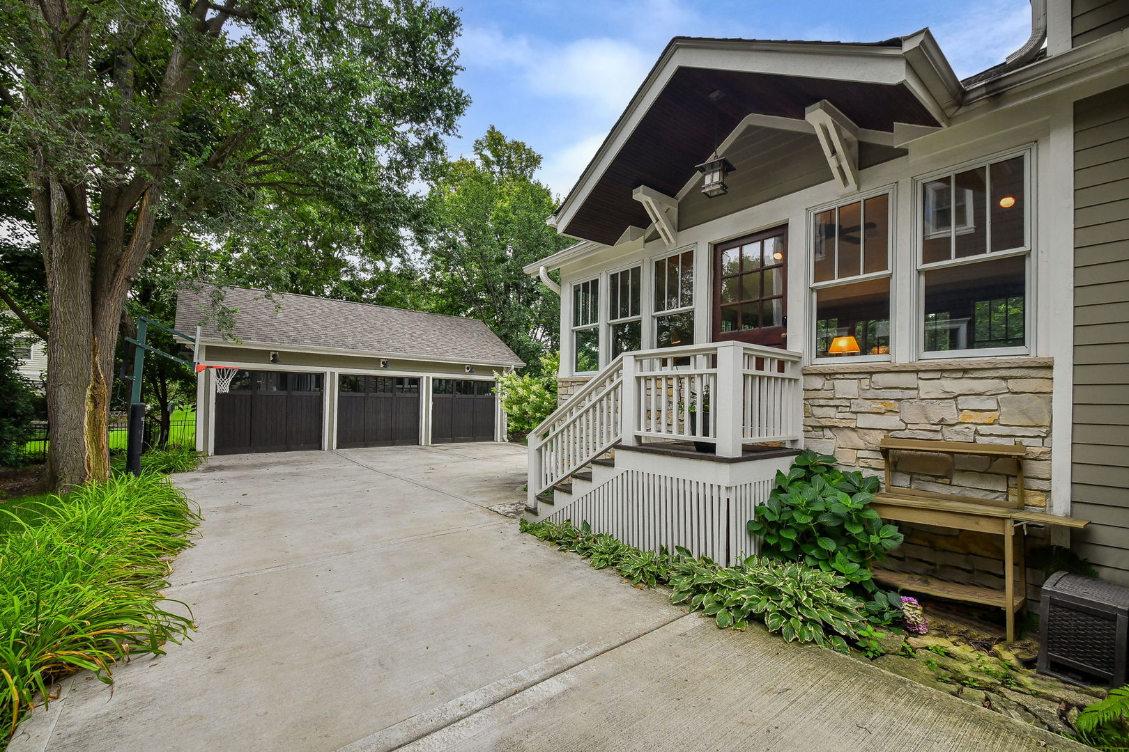 445 Bryant Avenue