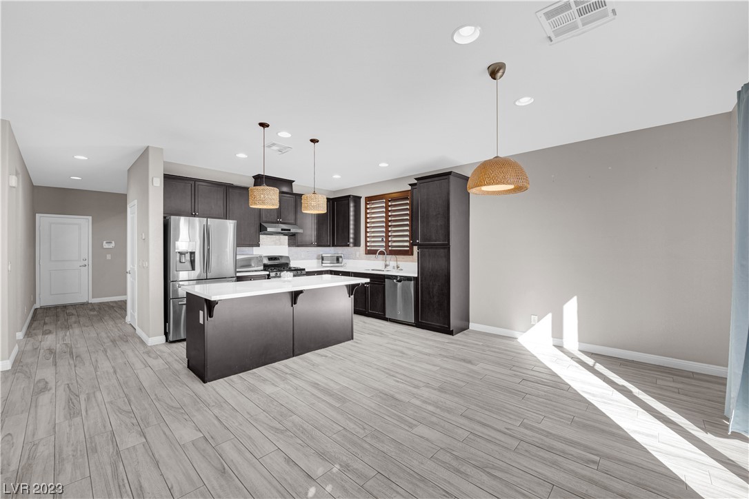 7362 Amesbury Street