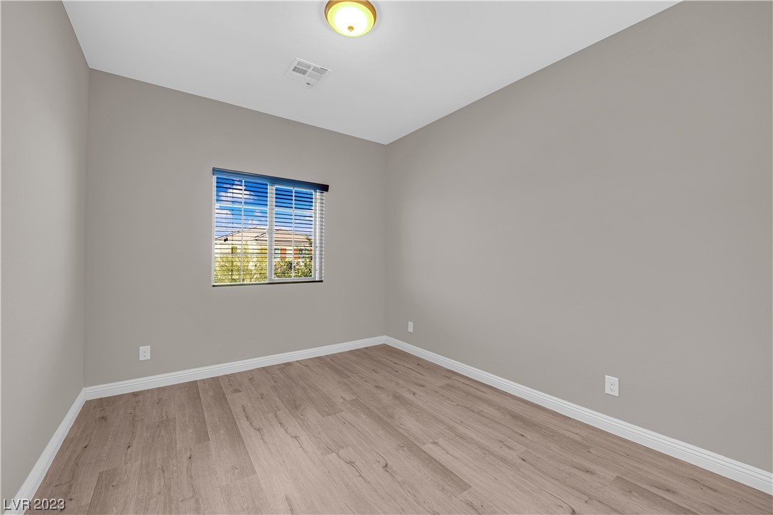 7362 Amesbury Street