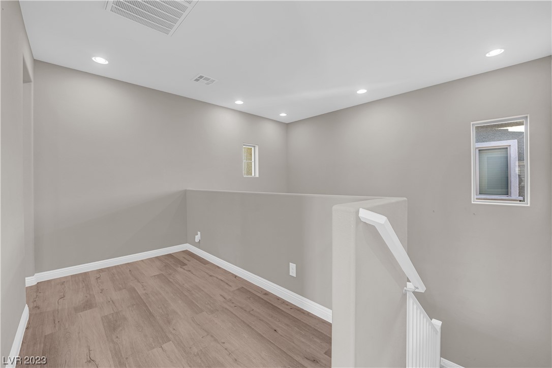 7362 Amesbury Street