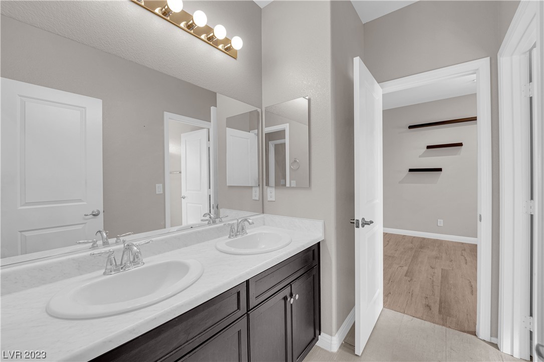 7362 Amesbury Street