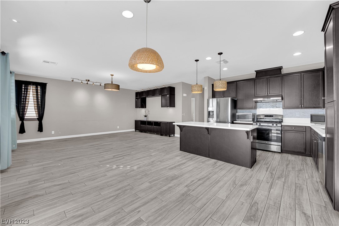 7362 Amesbury Street