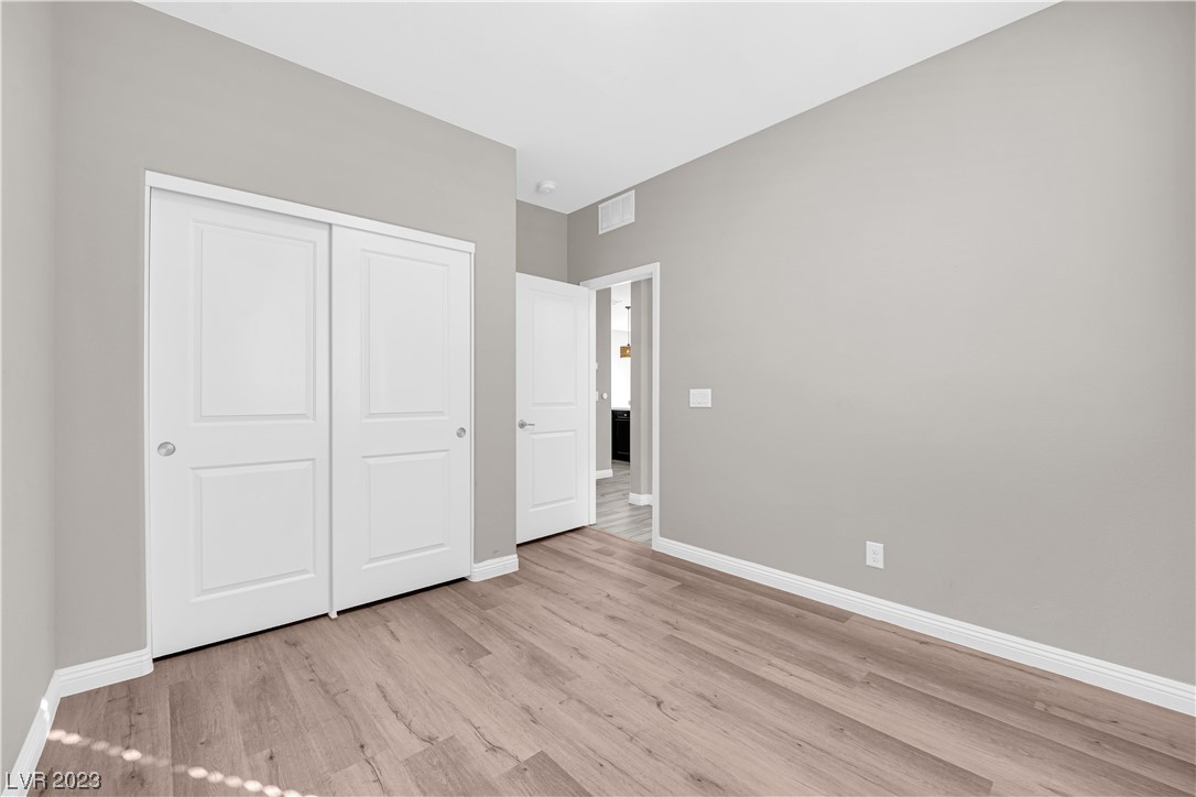 7362 Amesbury Street