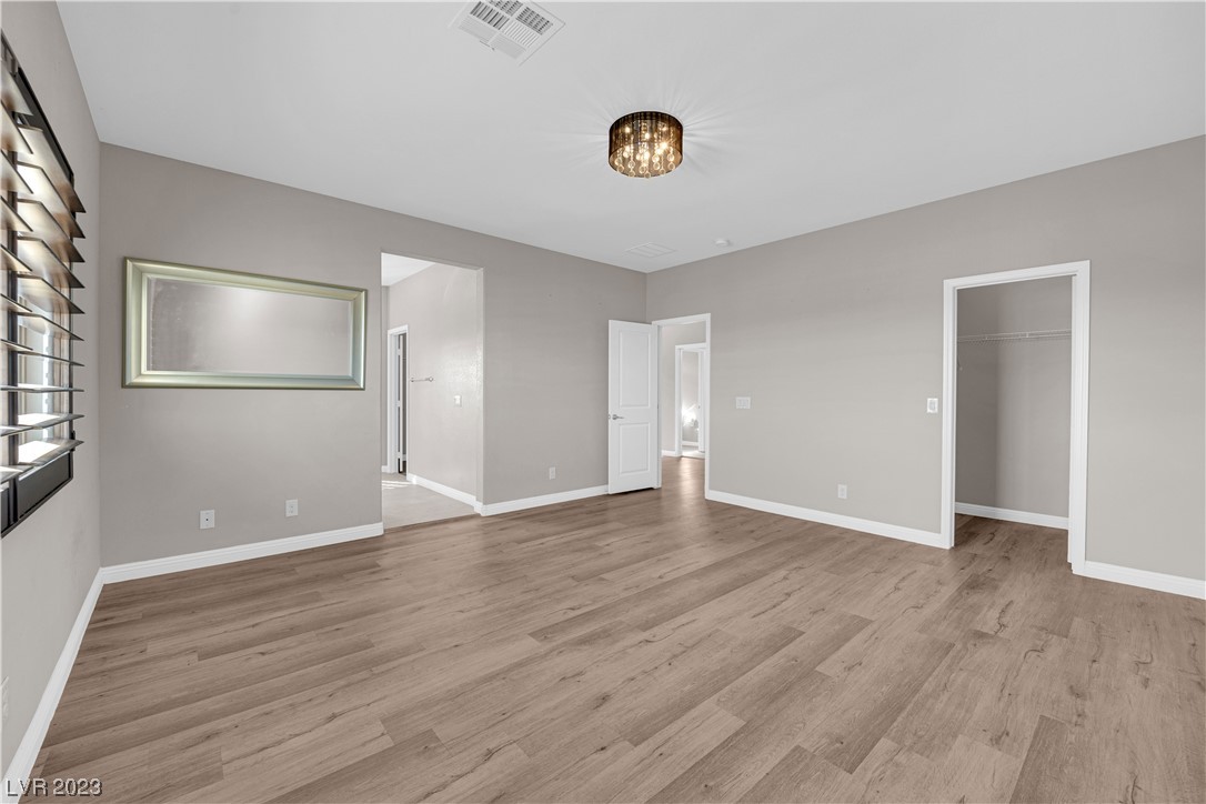 7362 Amesbury Street