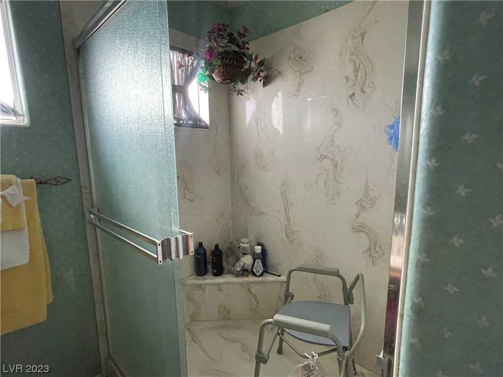 1606 Azure Springs Avenue