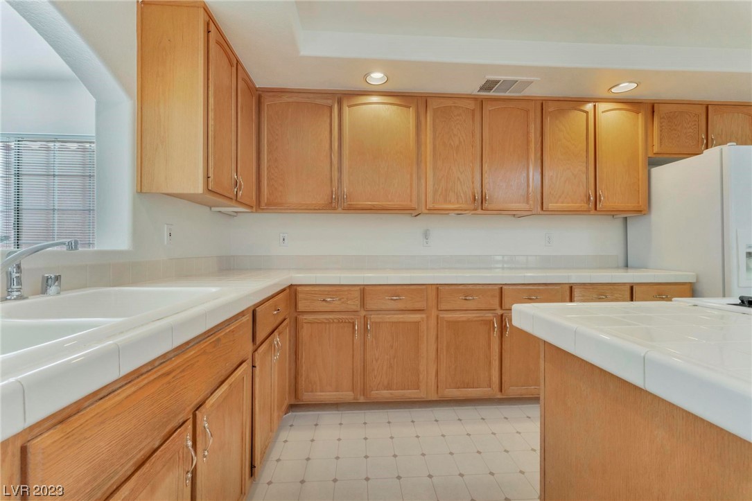 3555 North Campbell Road