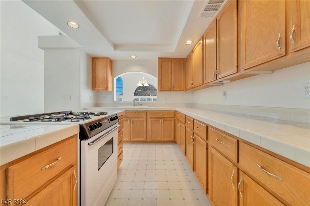 3555 North Campbell Road