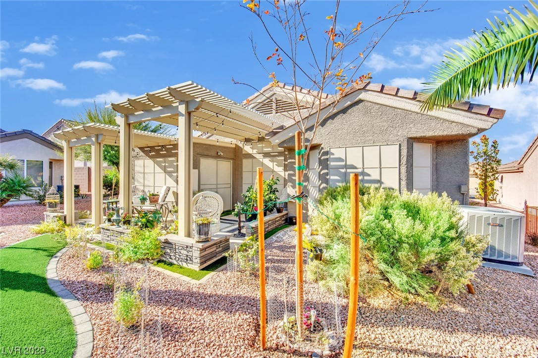 444 Fountain Grove Street