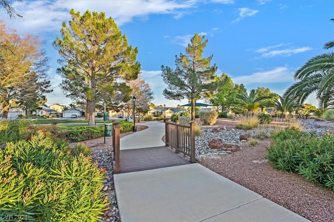 5839 Gushing Spring Avenue