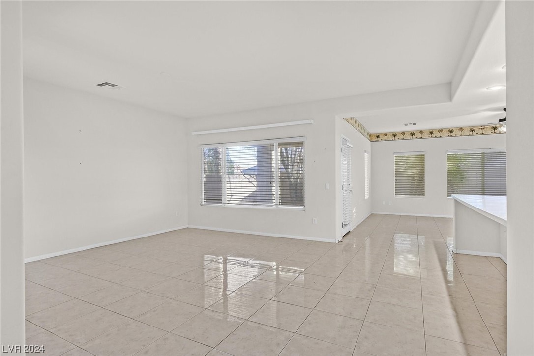 5839 Gushing Spring Avenue