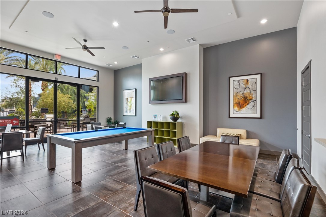 11257 Rainbow Peak Avenue 206