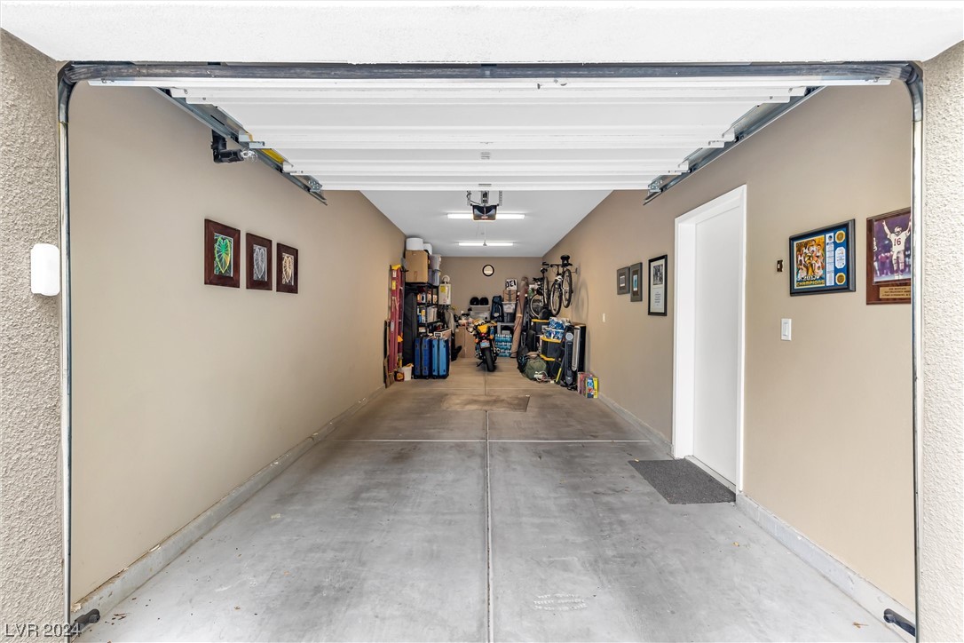 11257 Rainbow Peak Avenue 206