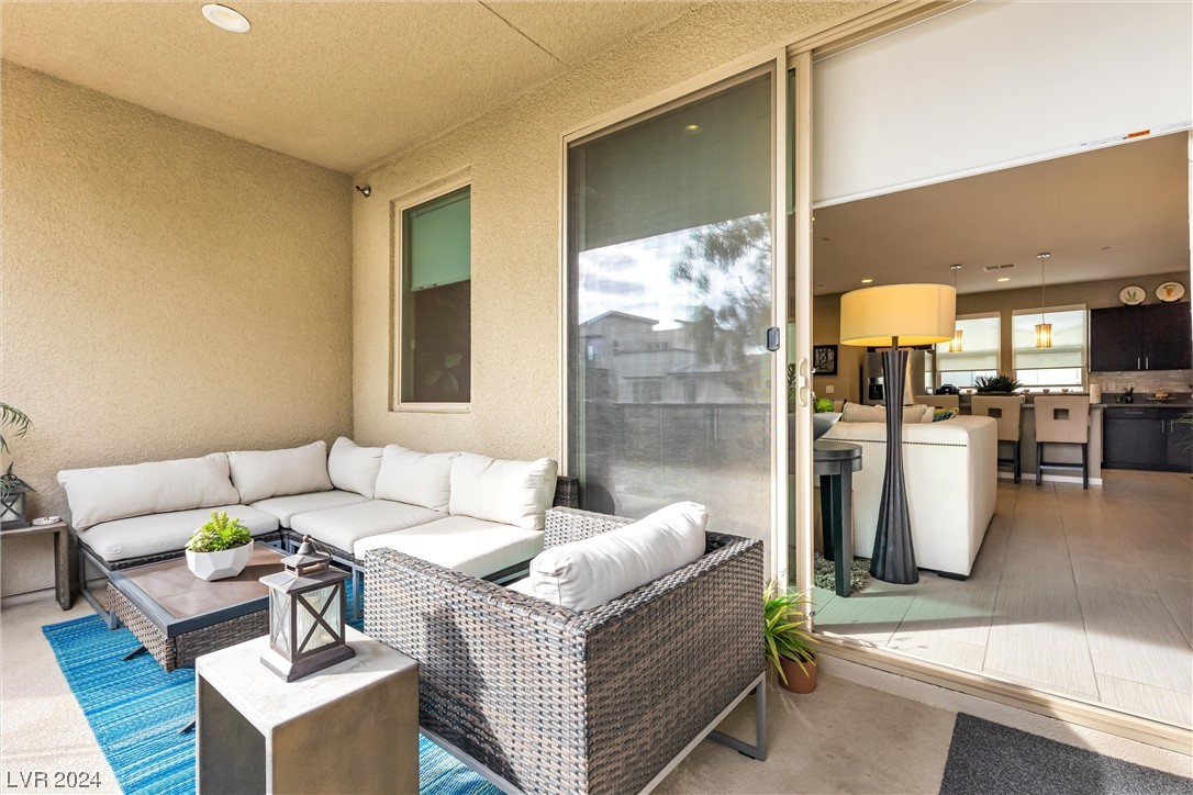 11257 Rainbow Peak Avenue 206