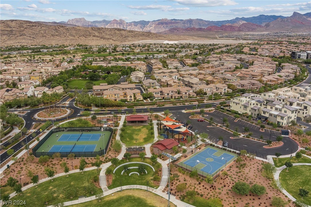 11257 Rainbow Peak Avenue 206