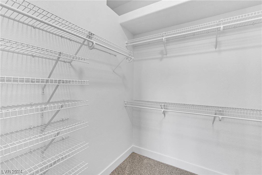 2245 Sun Cliffs Street