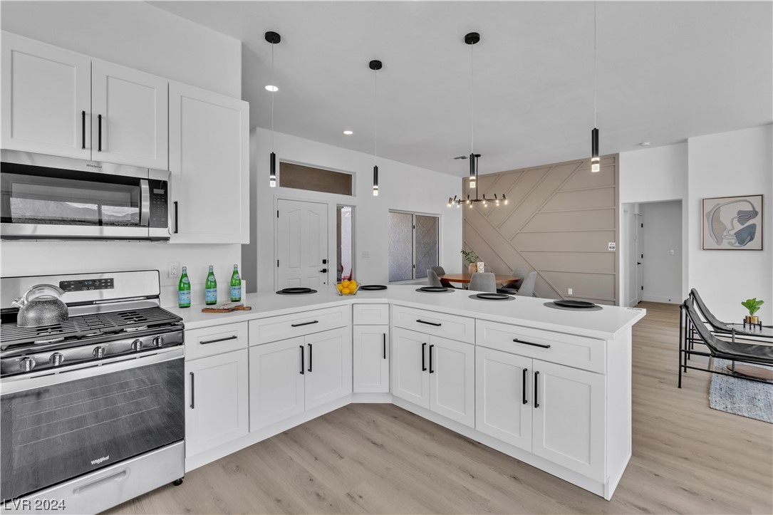 2245 Sun Cliffs Street