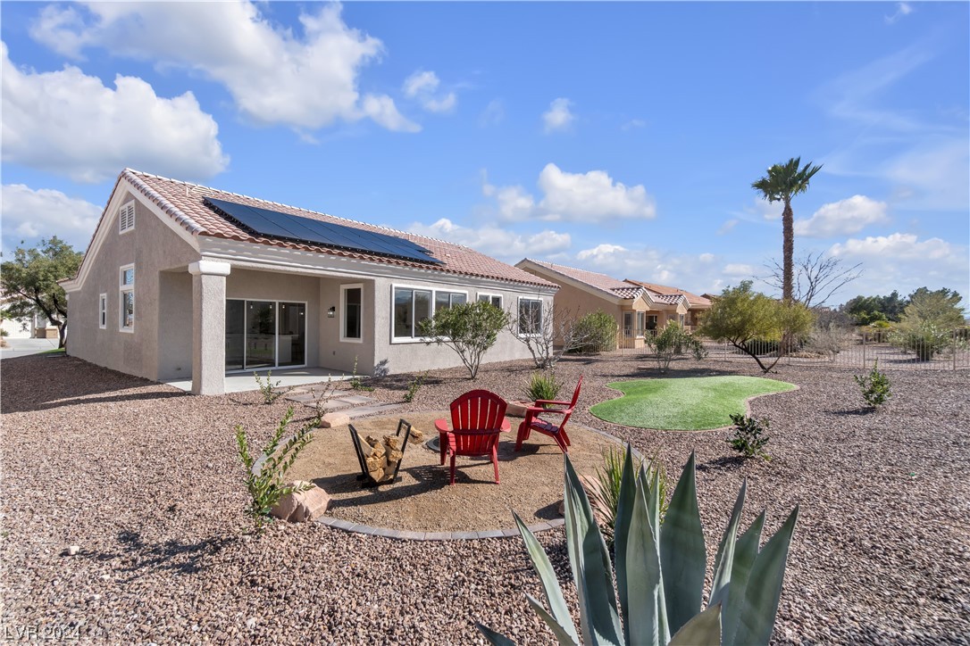 2245 Sun Cliffs Street