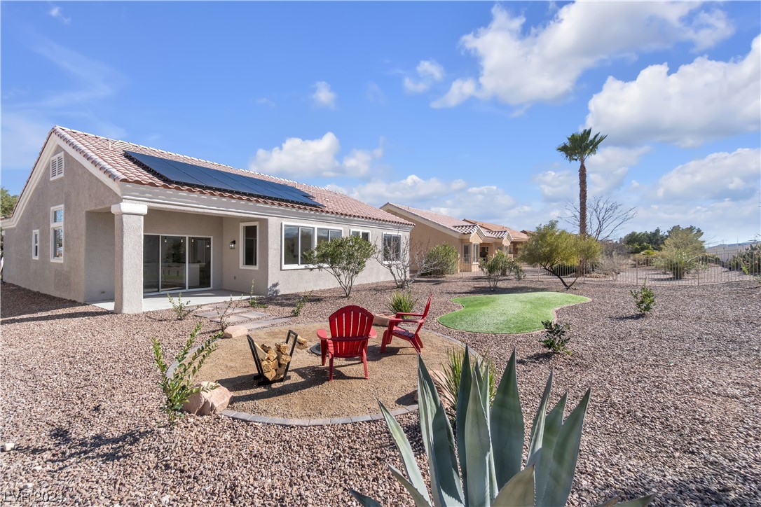 2245 Sun Cliffs Street