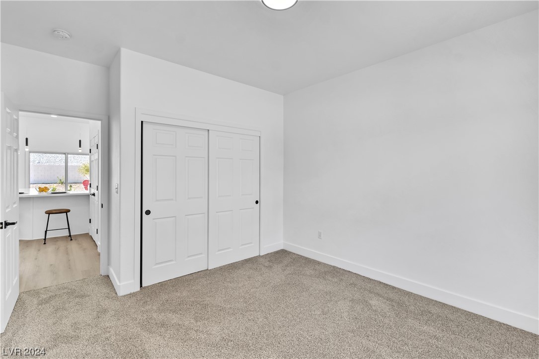 2245 Sun Cliffs Street