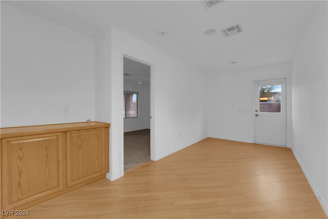 125 Silver Rings Avenue