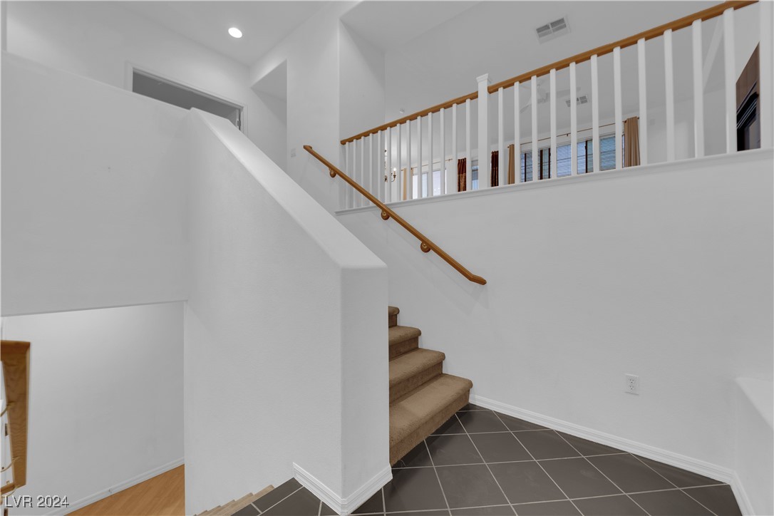 125 Silver Rings Avenue