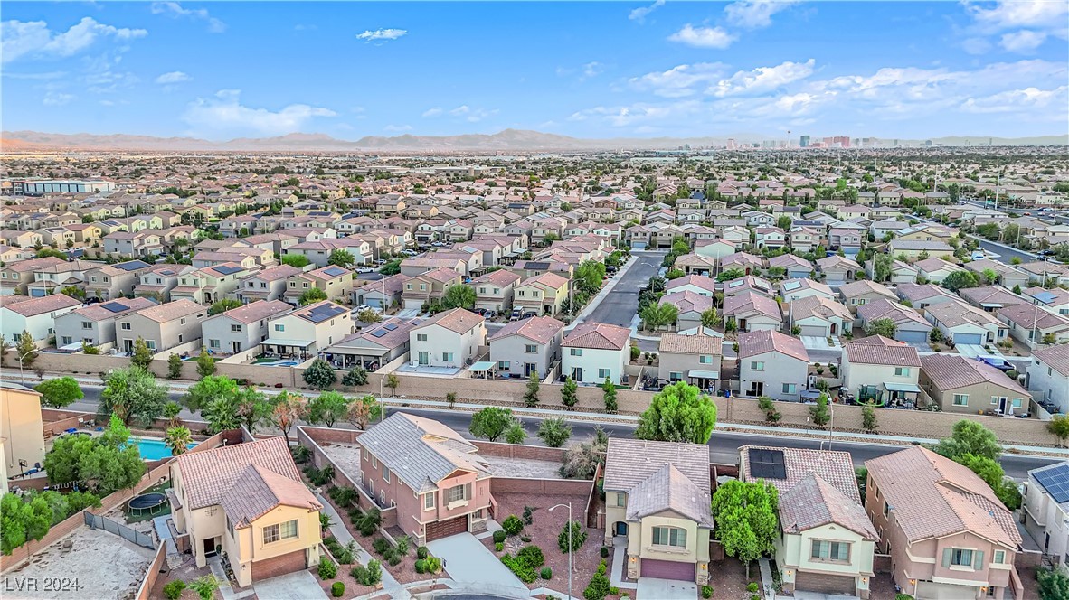 125 Silver Rings Avenue