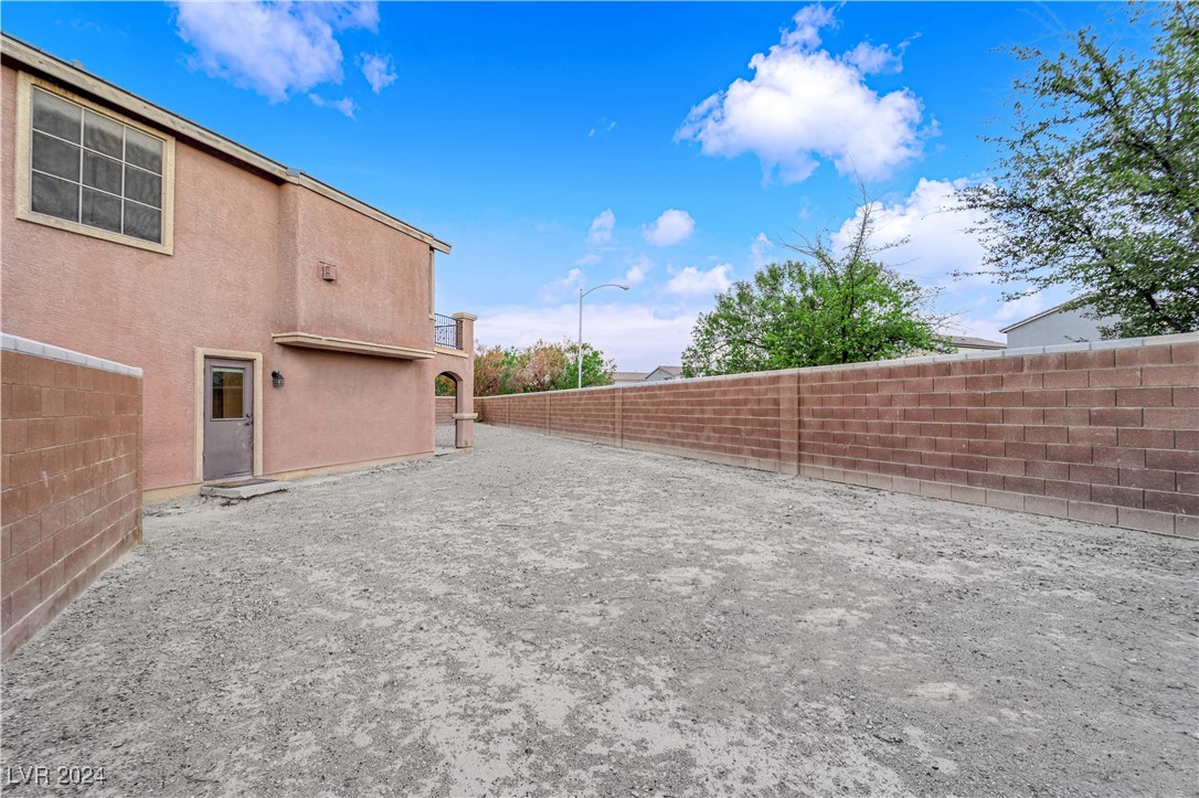 125 Silver Rings Avenue