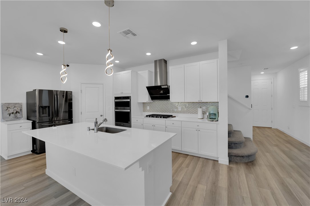 10556 Adobe Ranch Street