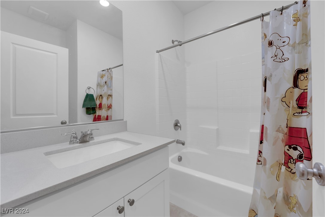 10556 Adobe Ranch Street