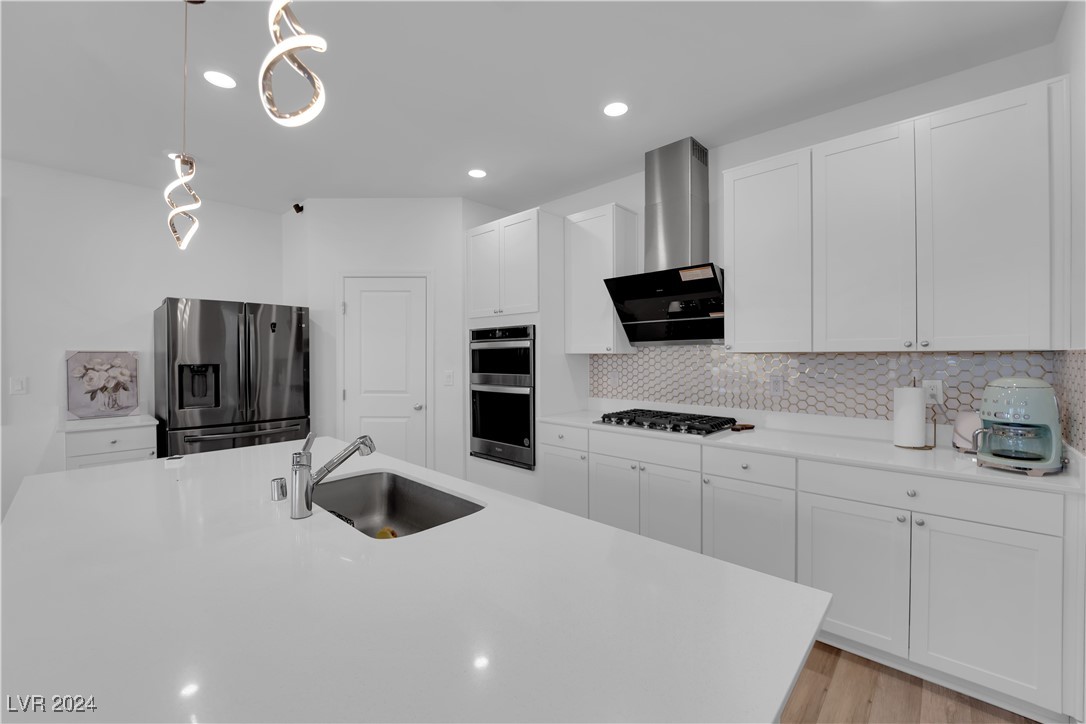 10556 Adobe Ranch Street