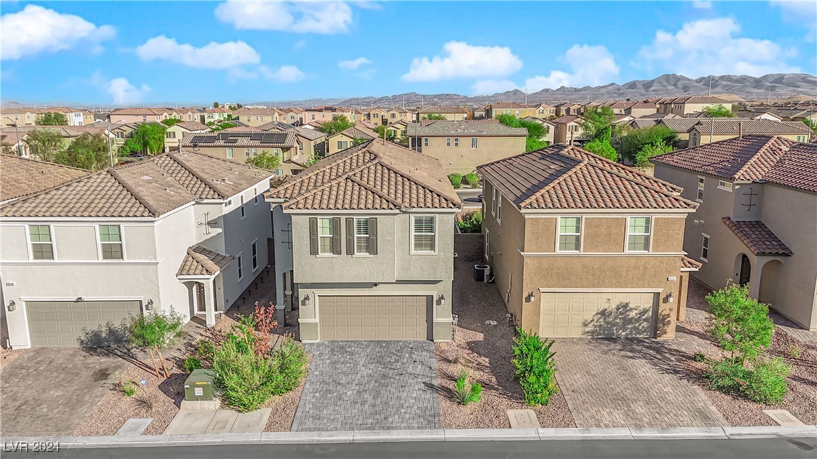 10556 Adobe Ranch Street