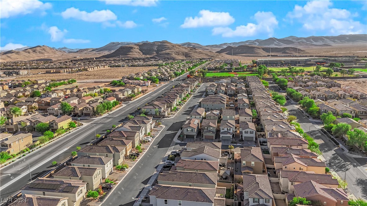 10556 Adobe Ranch Street