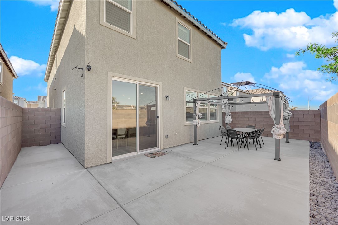 10556 Adobe Ranch Street