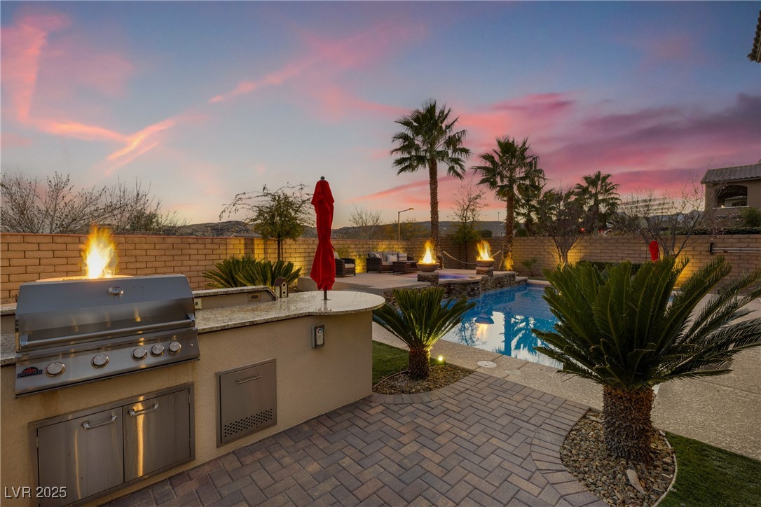 12279 Lost Treasure Avenue