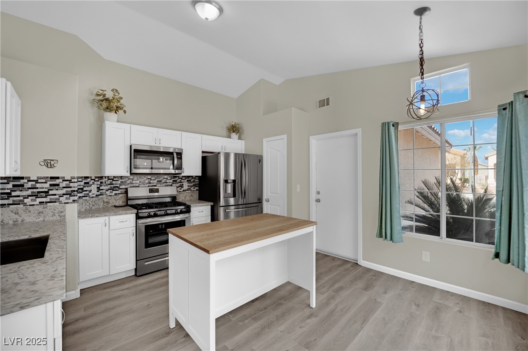 3773 Bossa Nova Drive