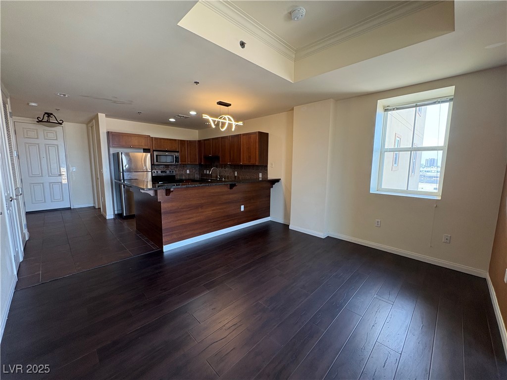 2405 West Serene Avenue 627