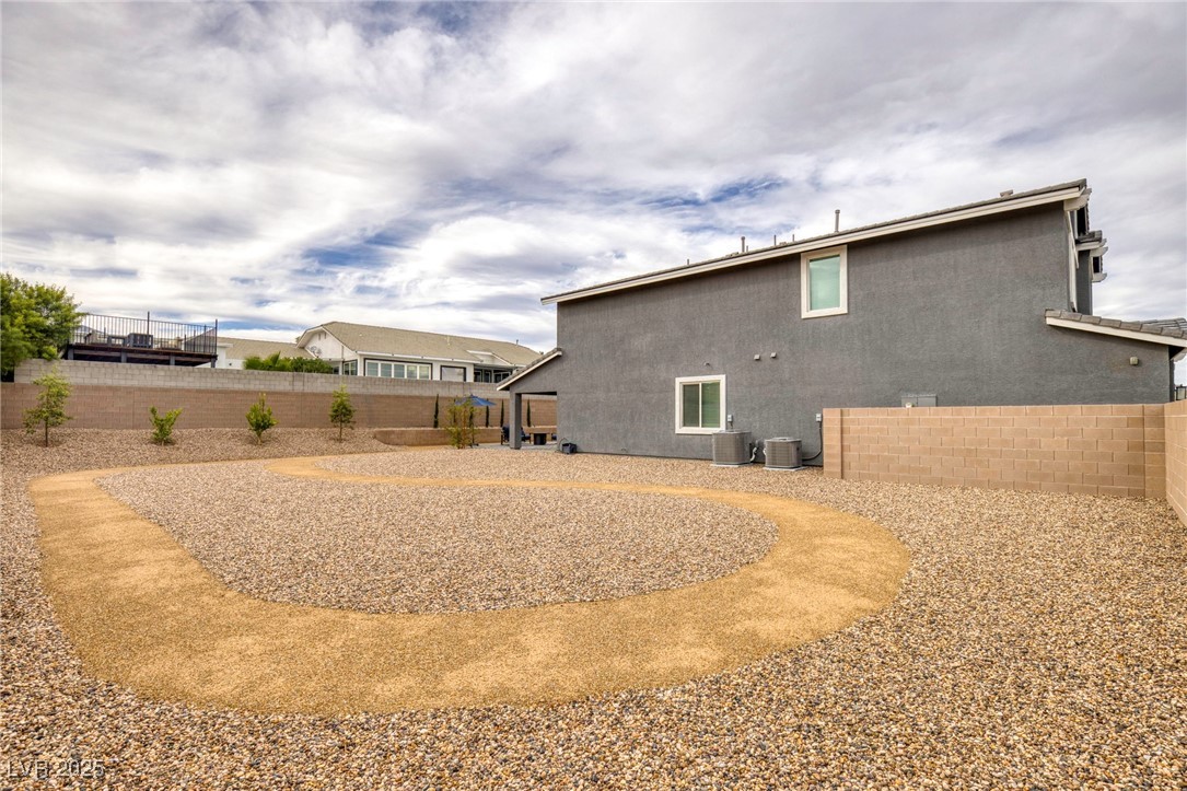 5449 Hickory Tree Street