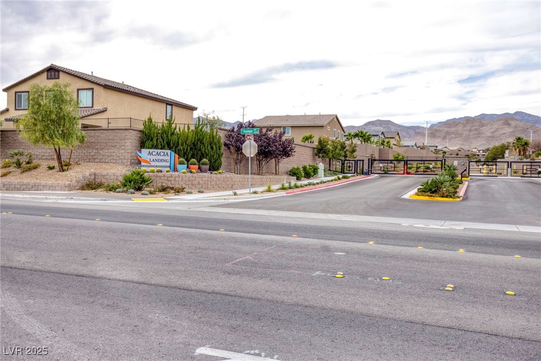 5449 Hickory Tree Street