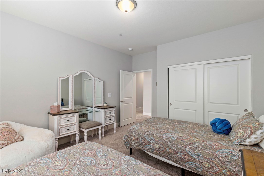 5449 Hickory Tree Street