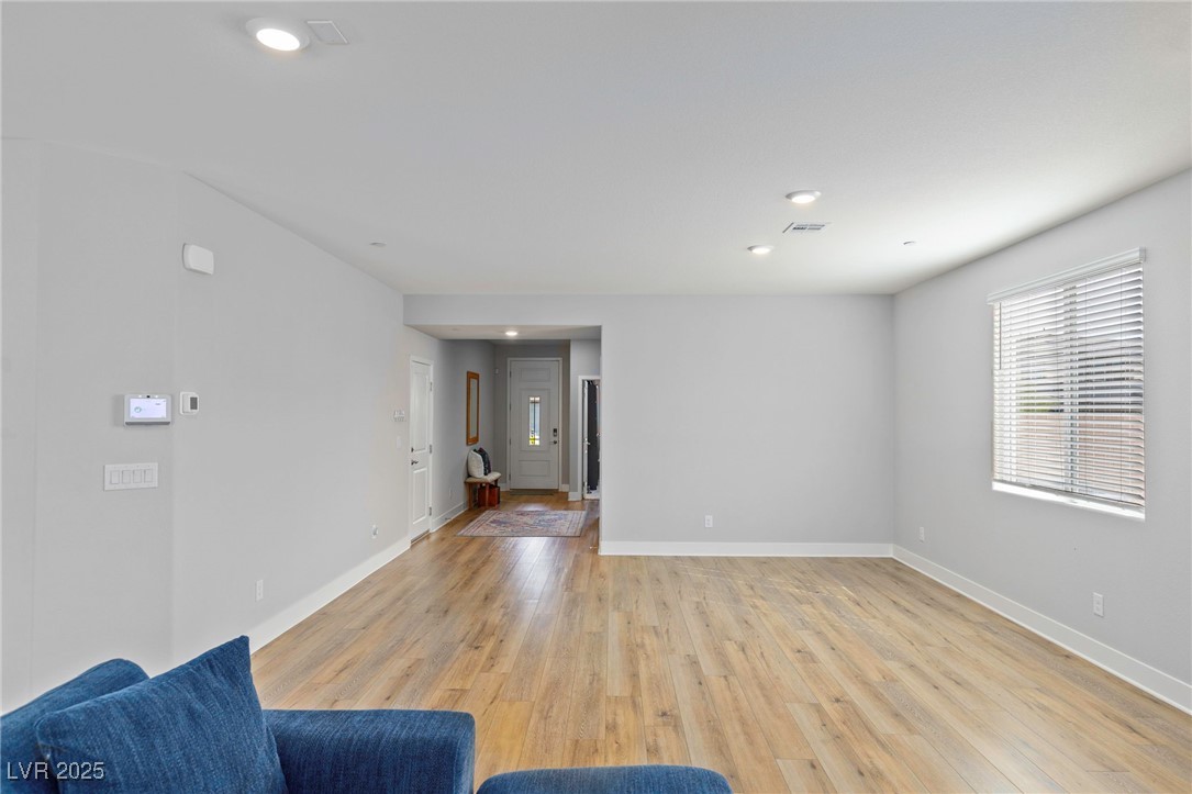 5449 Hickory Tree Street