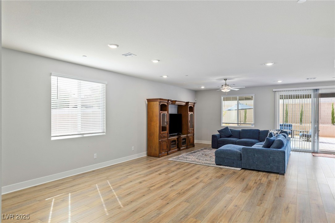 5449 Hickory Tree Street