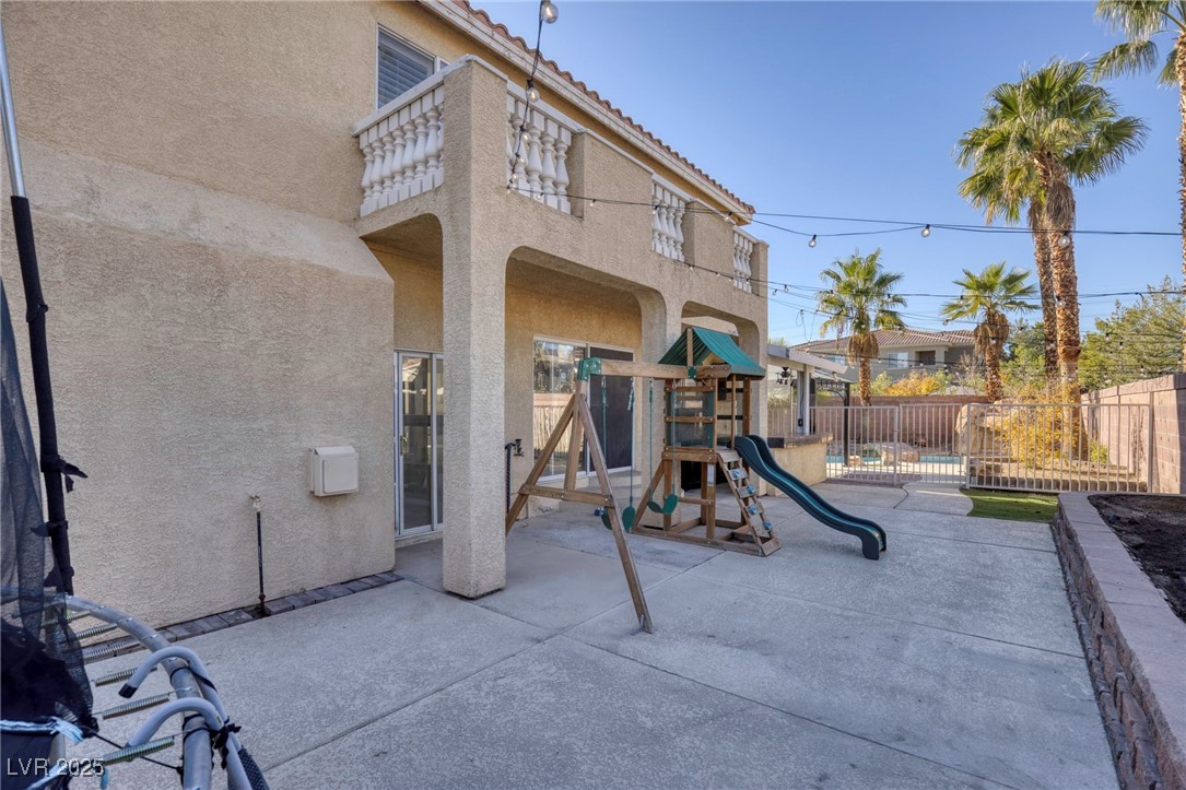 6784 Coronado Crest Avenue