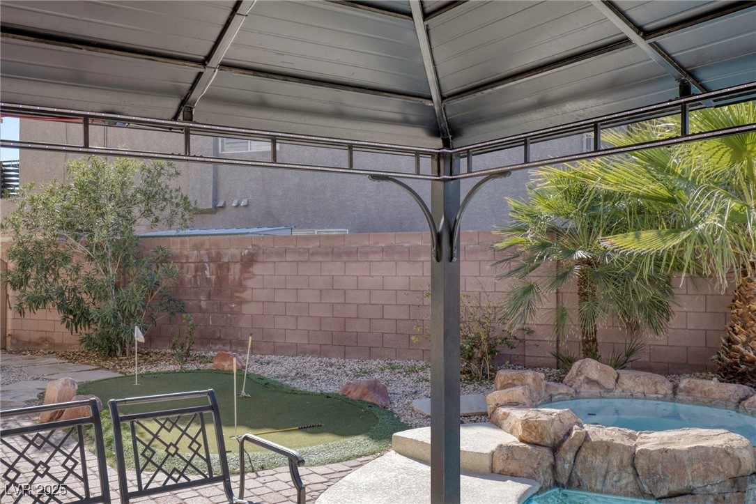 6784 Coronado Crest Avenue